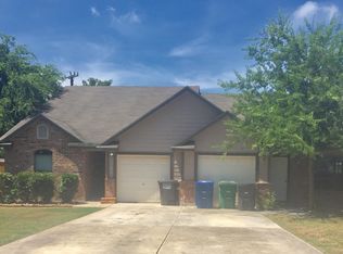 6813 John Marshall St, San Antonio, TX 78240