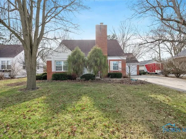 740 Elm St, Perrysburg, OH 43551
