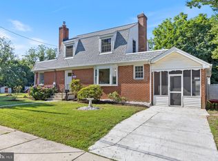 721 Mapleton Rd, Rockville, MD 20850