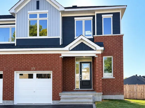 373 Falsetto St, Ottawa, ON K1W 0S6
