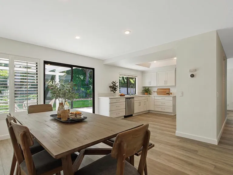 408 Oak Haven Ct — Photo 10