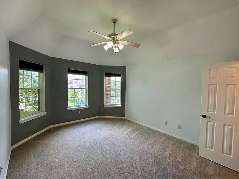 289 Waterford Way — Photo 29