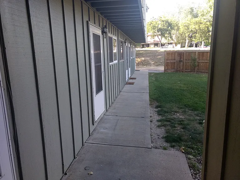 1615 Cottonwood Dr #16 — Photo 13