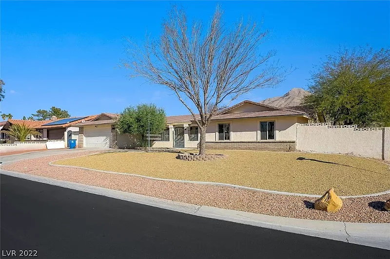 1254 Los Meadows Dr