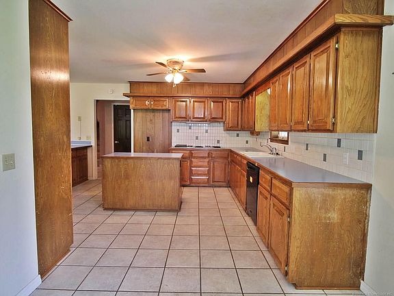 5th image of 70206 S 336th Ct