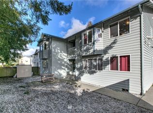 7611 Ridgewood Dr APT B, Everett, WA 98203