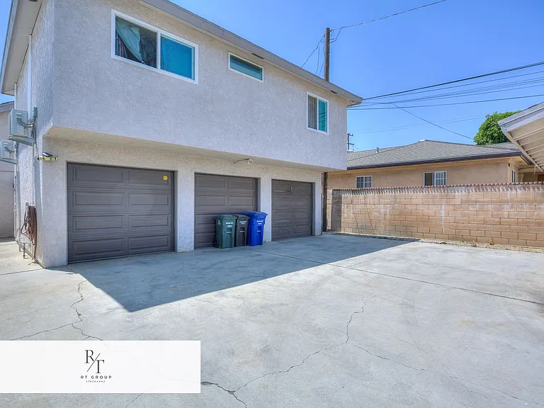 3045 Charlotte Ave — Photo 36