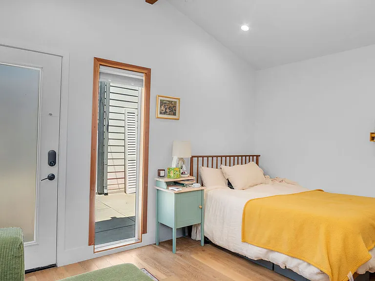 5114 Miriam St — Photo 5