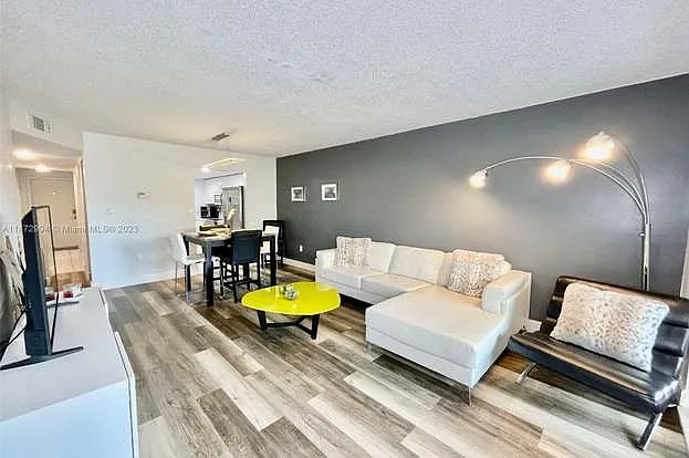 7451 NW 16th St #310 — Photo 35