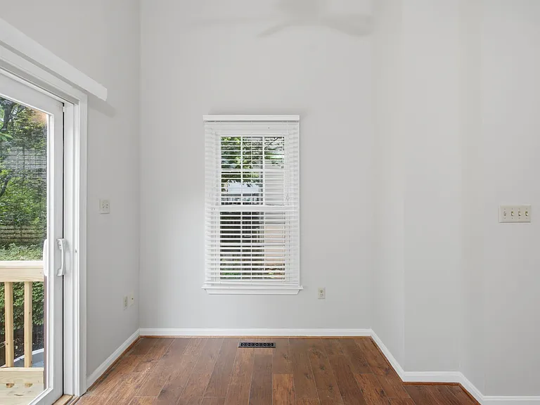 27 Ryan Ct — Photo 15