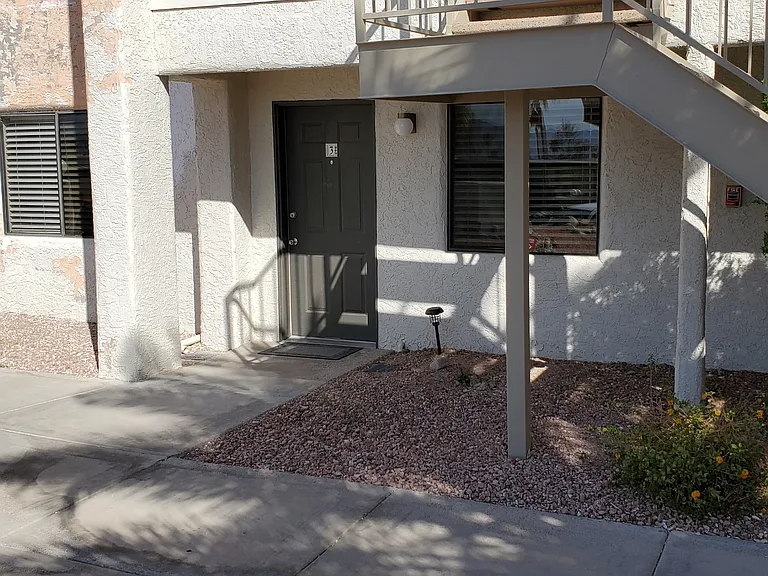 1989 Mesquite Ave — Photo 11