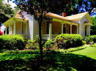 124 4th Ave S, Columbus, MS 39701