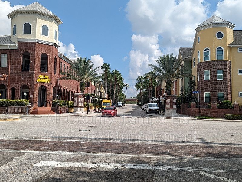 1st image of 1910 E Palm Ave APT 10108