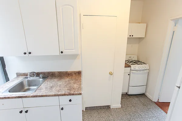 Rented by Gatsby Enterprises, LLC | media 16