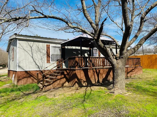 600 Lazy Acres Cir, Pottsboro, TX 75076