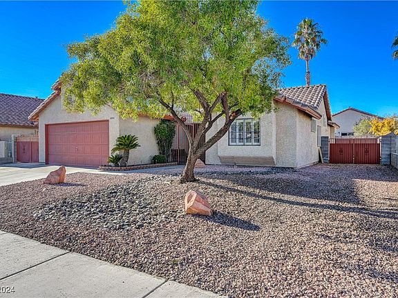 3rd image of 4941 Deep Forest Dr