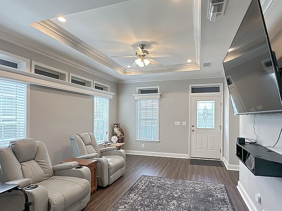 4th image of 429 Bemen Dr #2015