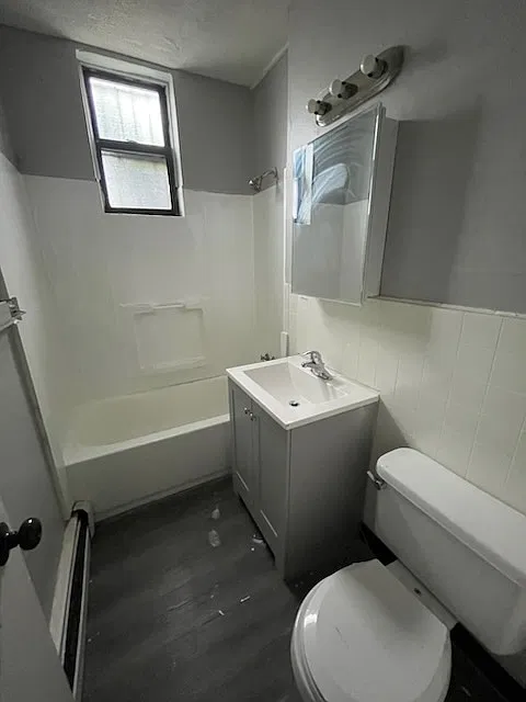 59-69 Bulkeley Ave — Photo 3