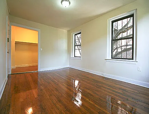 Rented by SW Queens Mezzanine | media 10