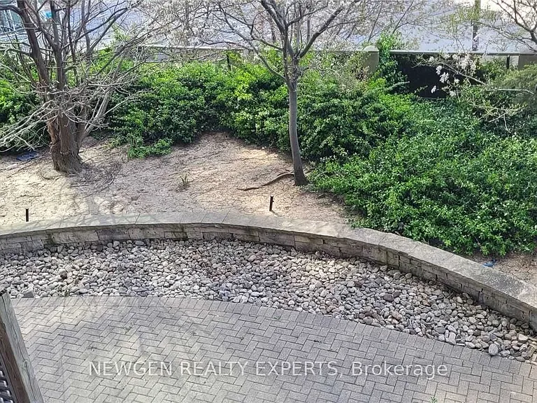 3880 Duke Of York Blvd #309 — Photo 27