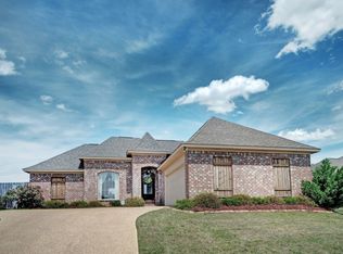 100 Clearview Dr E, Madison, MS 39110