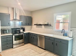 6428 English Oaks Dr, Raleigh, NC 27615