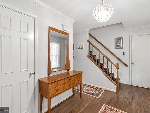 4th image of 5841 Colfax Ave