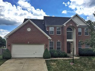 10523 Fox Creek Ln, Fishers, IN 46037