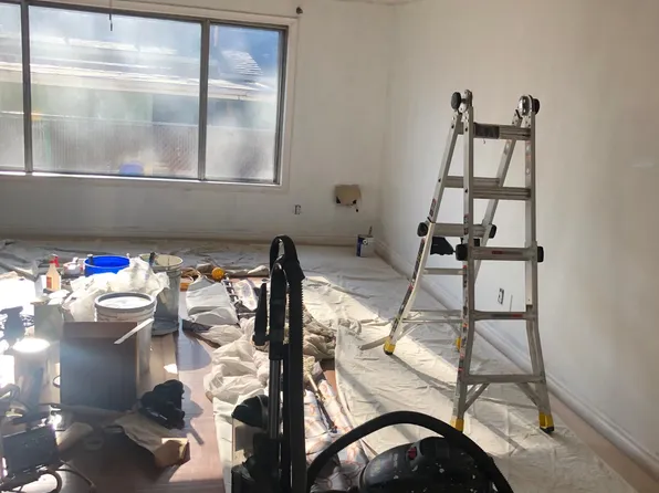 15000 SE Linden Ln, Milwaukie, OR 97267