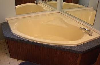 Master Bath Garden Tub