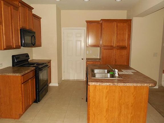 5th image of 5135 Madeline Pl