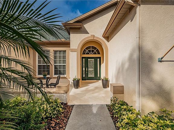 2nd image of 5703 Eaglemount Cir