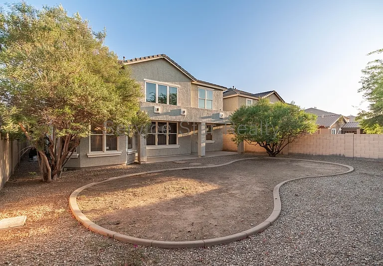 2214 E Chanute Pass — Photo 28
