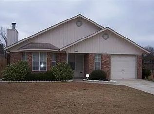 1443 Firefinder Ln, Hinesville, GA 31313
