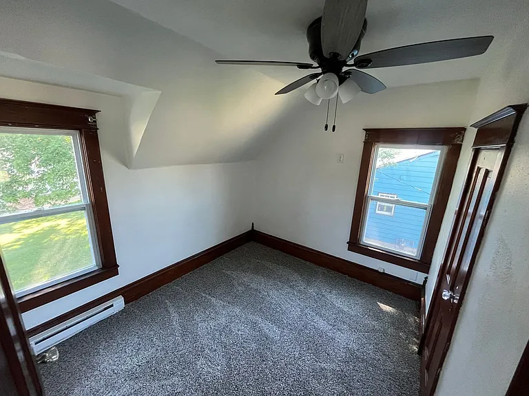 26351 W Mondovi St — Photo 6