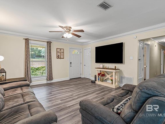 5th image of 7150 Cape Dr