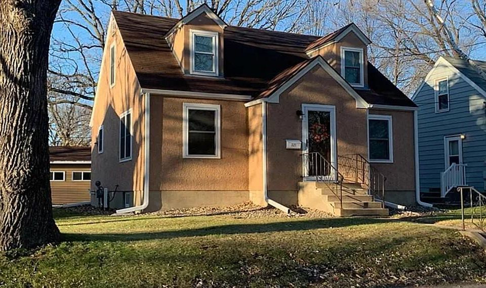 521 4th Ave NE 
St Cloud
