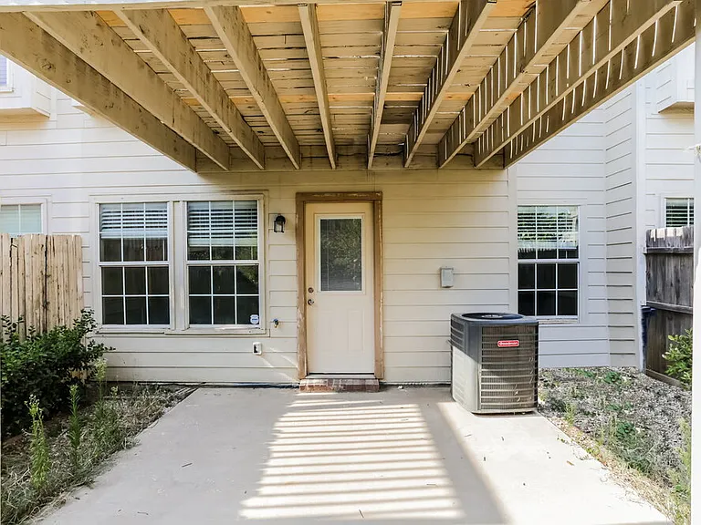 12634 Bay Ave — Photo 20
