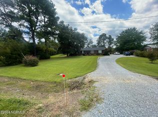 2374 Wallace Hwy, Wallace, NC 28466