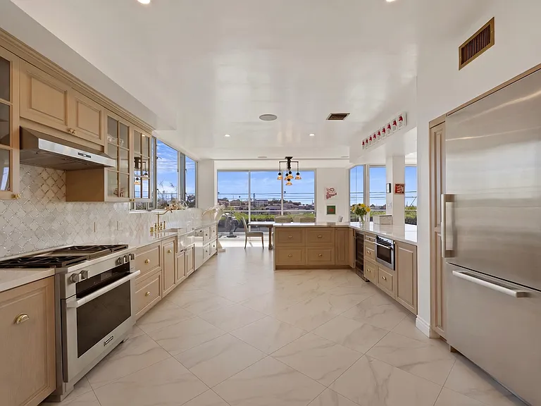 8317 Delgany Ave — Photo 4