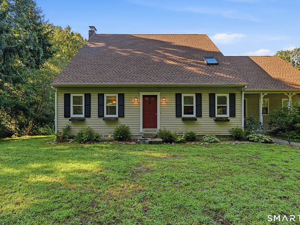 1st image of 275 Norwich Avenue