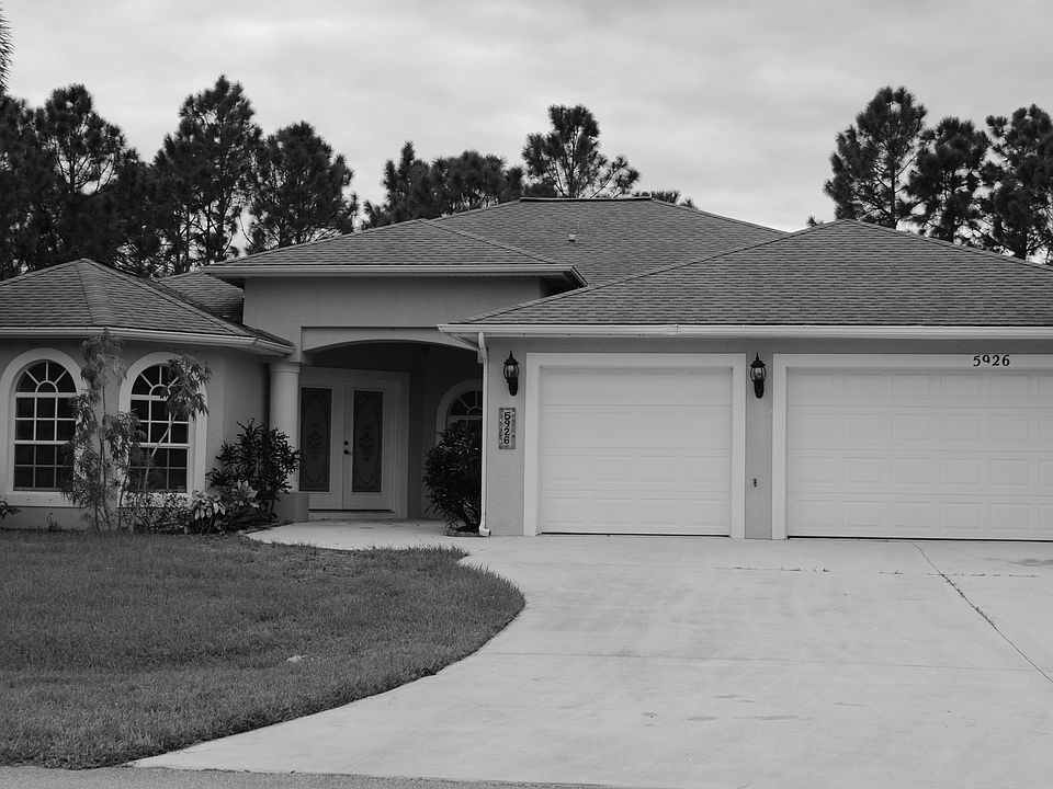 1st image of 5926 NW Culebra Ave