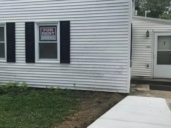 40 Thompson Cir #40, Newark, DE 19711