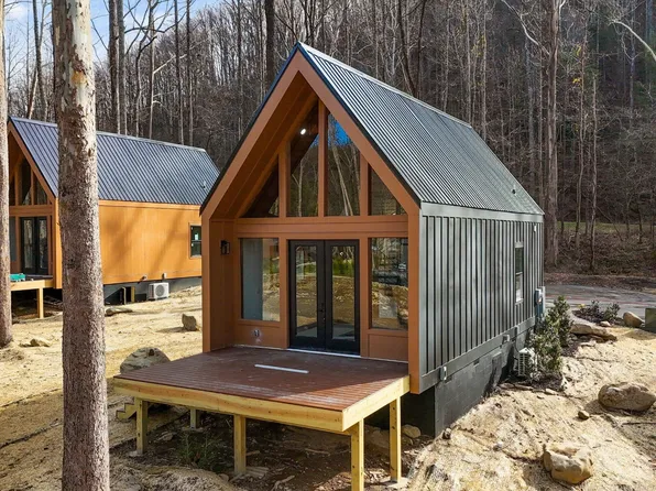234 Braydens Way, Gatlinburg, TN 37738