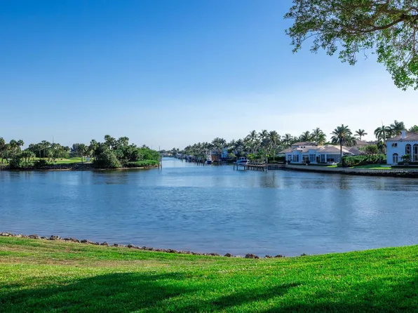 374 Golfview Road #106, North Palm Beach, FL 33408