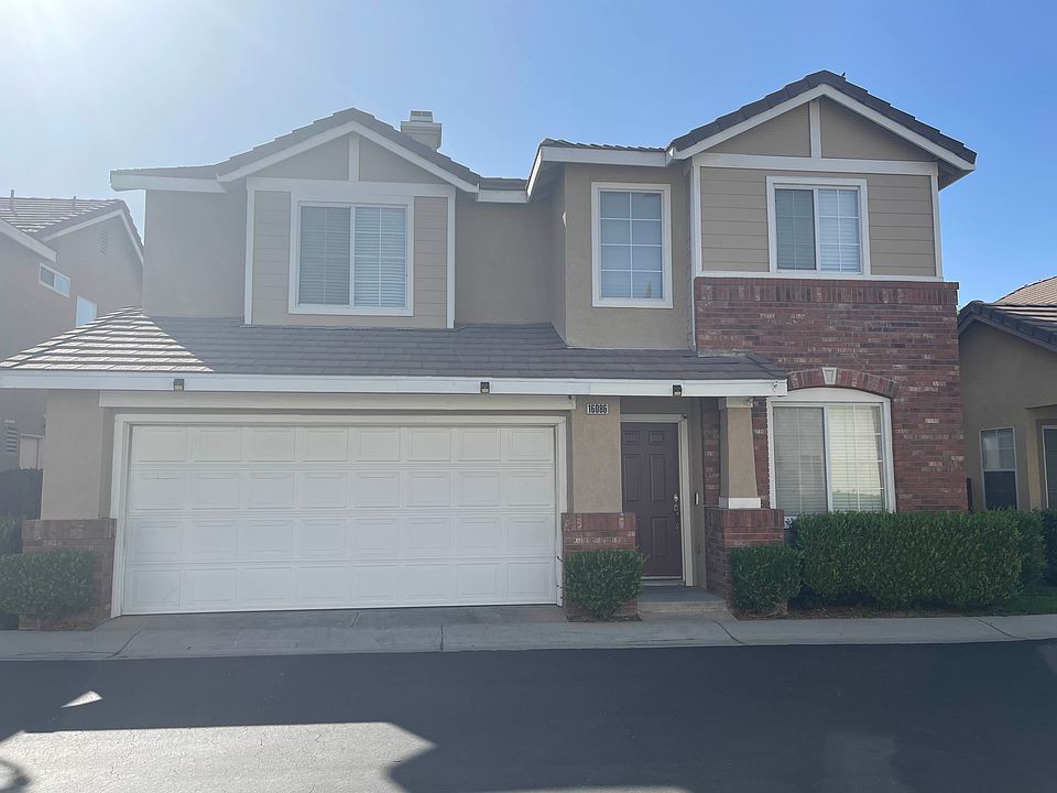 1st image of 16086 Robinson Ct