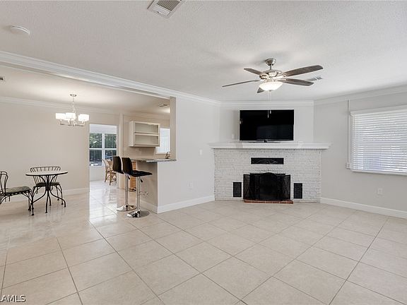 5th image of 4021 Tarpon Ave