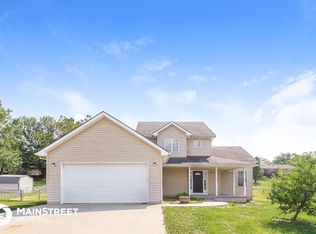 702 Crown Hill Rd, Excelsior Springs, MO 64024