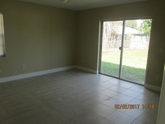 4th image of 121 Harness Ln