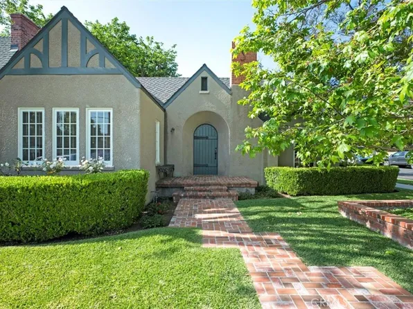 321 E Santa Clara Ave, Santa Ana, CA 92706